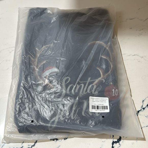 Ariana Grande, Santa Tell Me, Navy Sweatshirt NEW - Picture 2 of 3